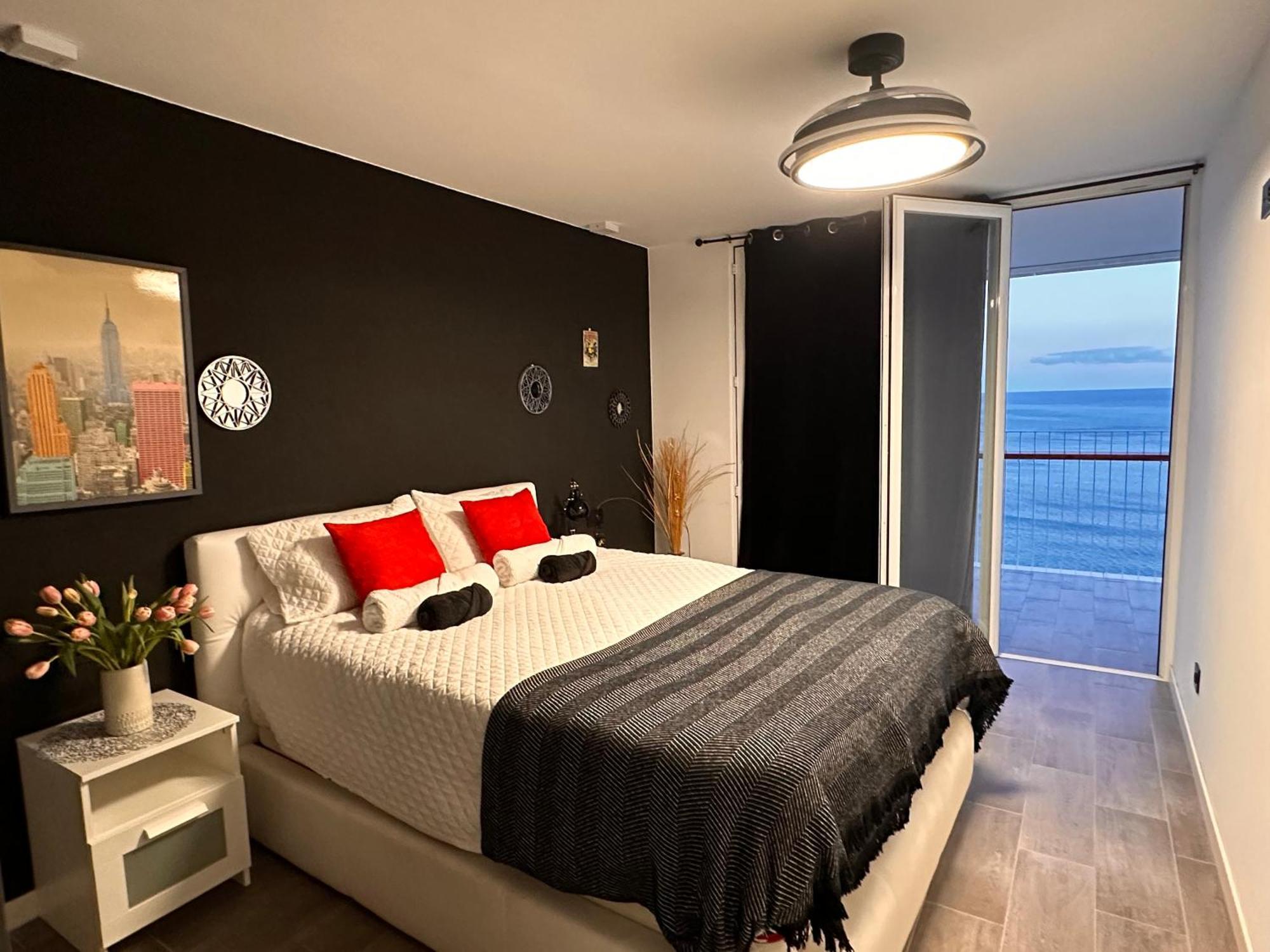 Excellent View Julia Apartment Alicante Exterior photo